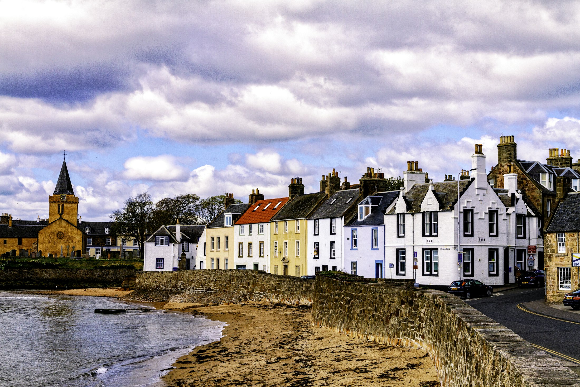Roofers covering St Andrews